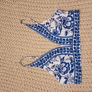 Blue floral bikini top
